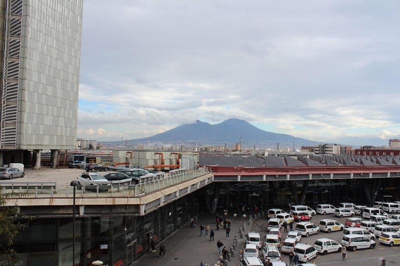 B&B Metropolitan Napoli Esterno foto